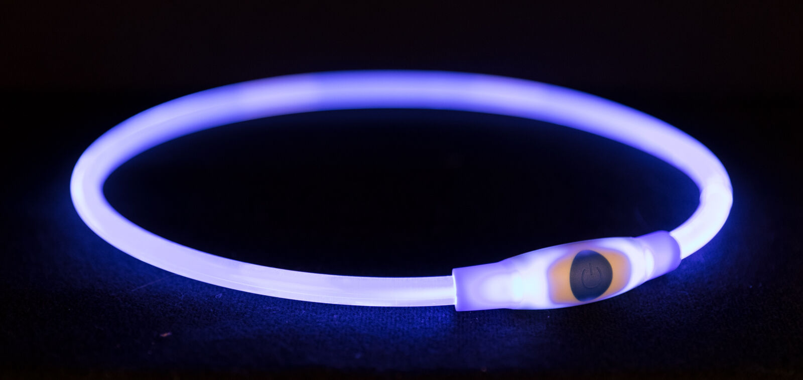 Trixie Flash Leuchtring USB, L-XL: 65cm/8mm, blau