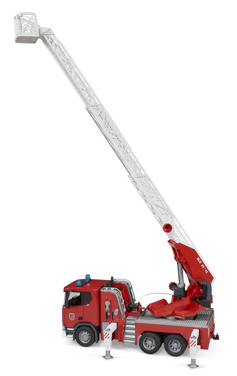 BRUDER Scania Super 560R Feuerwehr mit Drehleiter, Wasserpumpe, L+S Modul